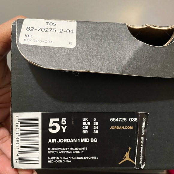 Air Jordan 1 Mid BG - Picture 3 of 3